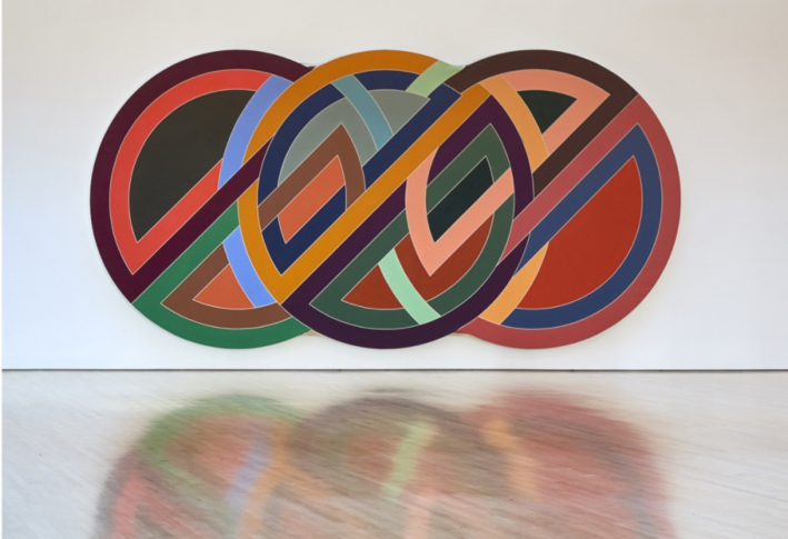 Cuadrados, círculos y semicírculos en la obra de Frank Stella